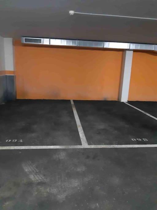Precioso - Moderno Terraza Y Parking, 2 Hab, 2 Banos, 6-7 Pers - Dispo Abril Y Mayo Llanes Bagian luar foto