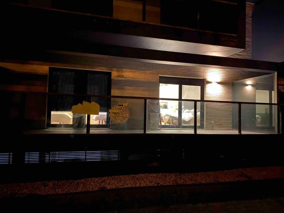 Precioso - Moderno Terraza Y Parking, 2 Hab, 2 Banos, 6-7 Pers - Dispo Abril Y Mayo Llanes Bagian luar foto